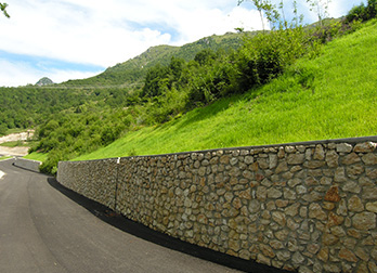Erba sintetica per giardini